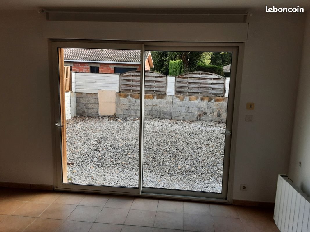 Appartement à louer, 54m², Salles