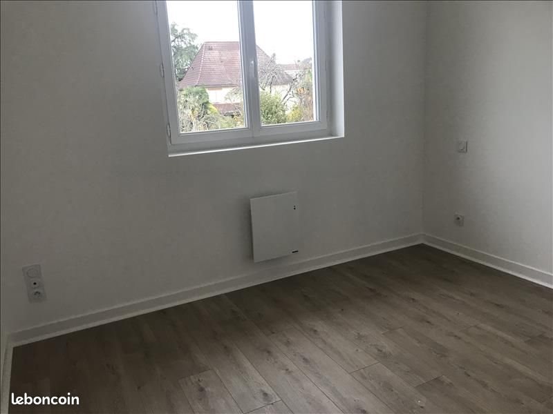 Maison à louer, 75m², Terrasson-Lavilledieu