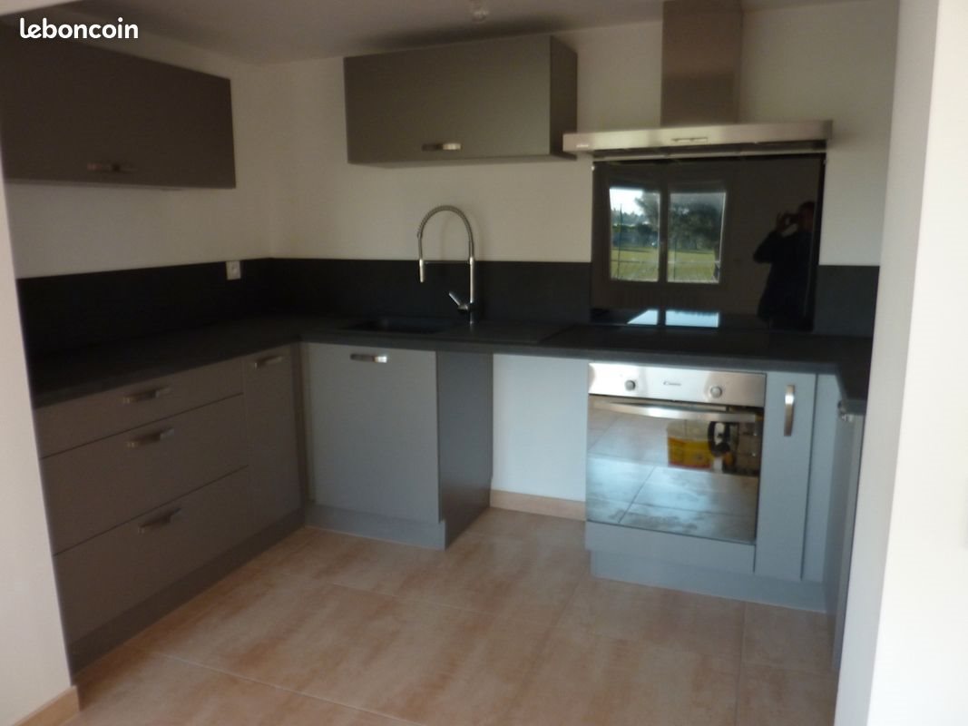 Appartement à louer, 90m², Seilh