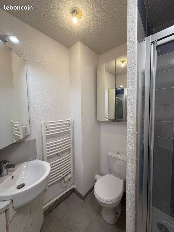 Appartement à louer, 19m², Marseille 9ème