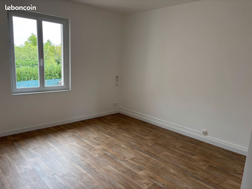 Appartement à louer, 33m², Vendenesse-lès-Charolles