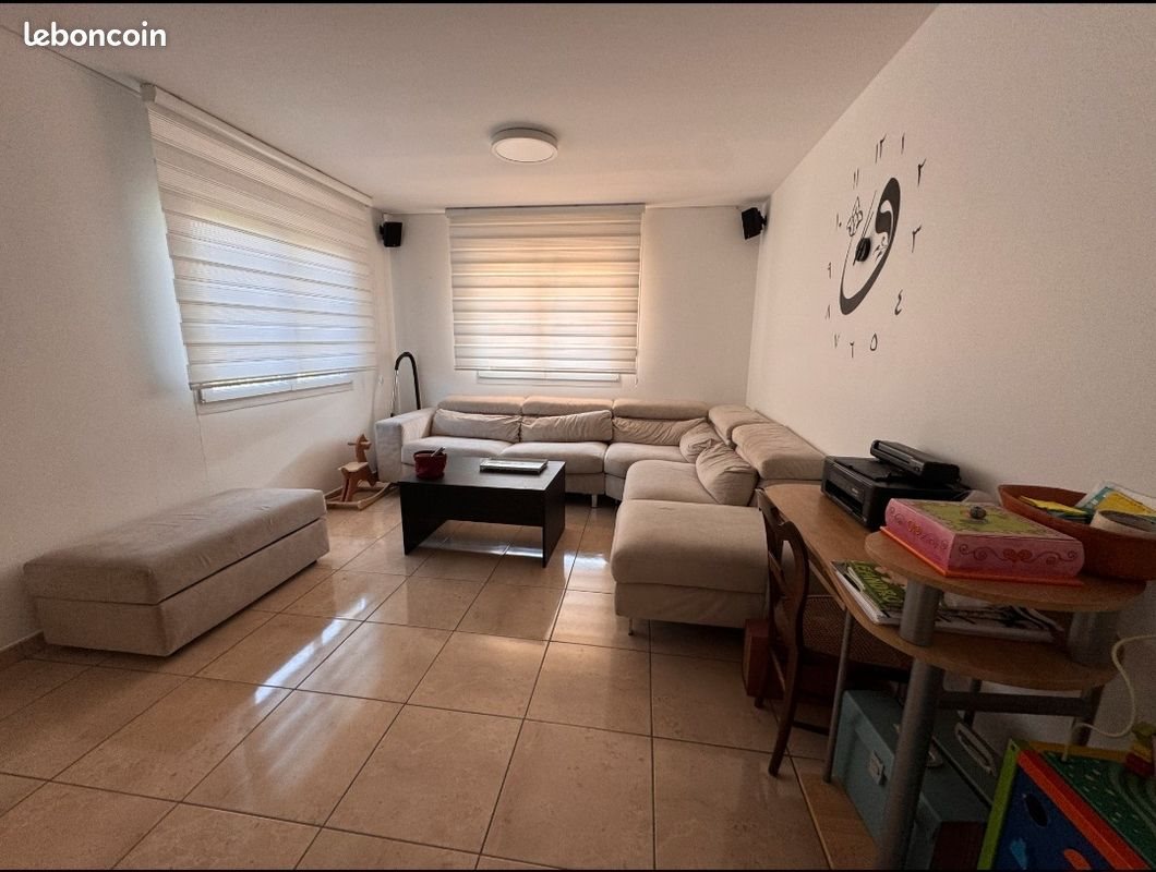 Appartement à louer, 105m², Chalezeule