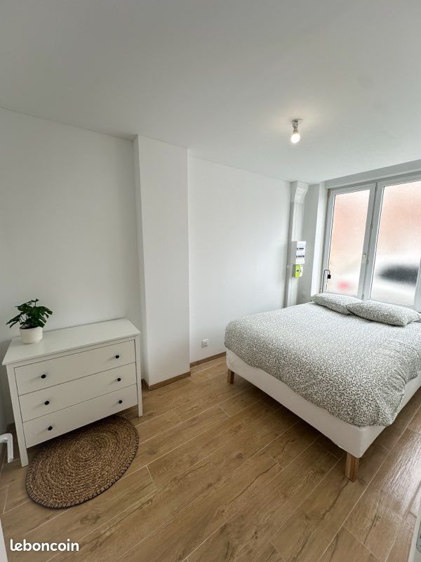 Appartement à louer, 30m², Viry-Noureuil