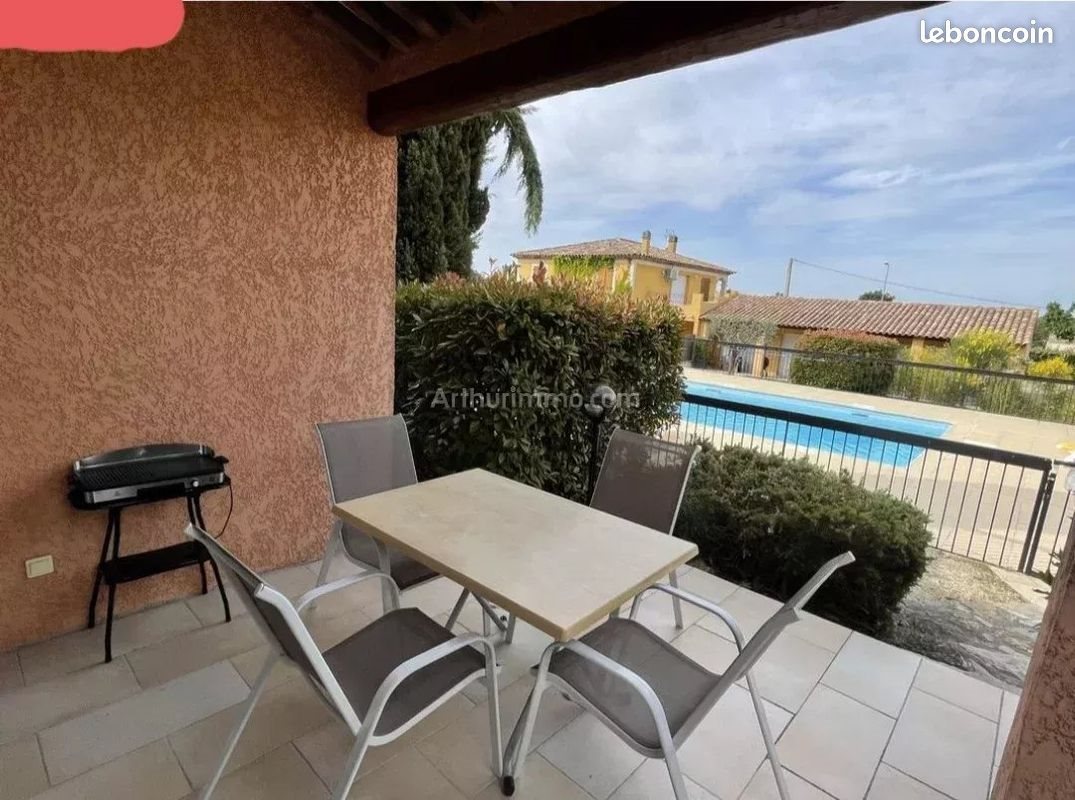 Appartement à louer, 37m², Régusse