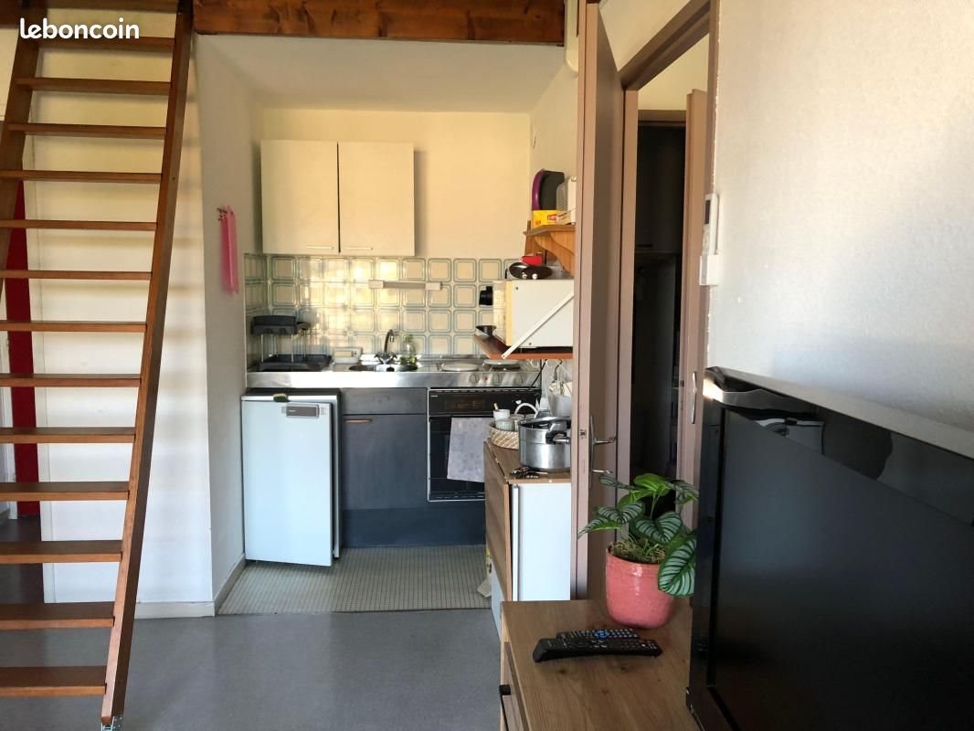 Appartement à louer, 25m², La Seyne-sur-Mer