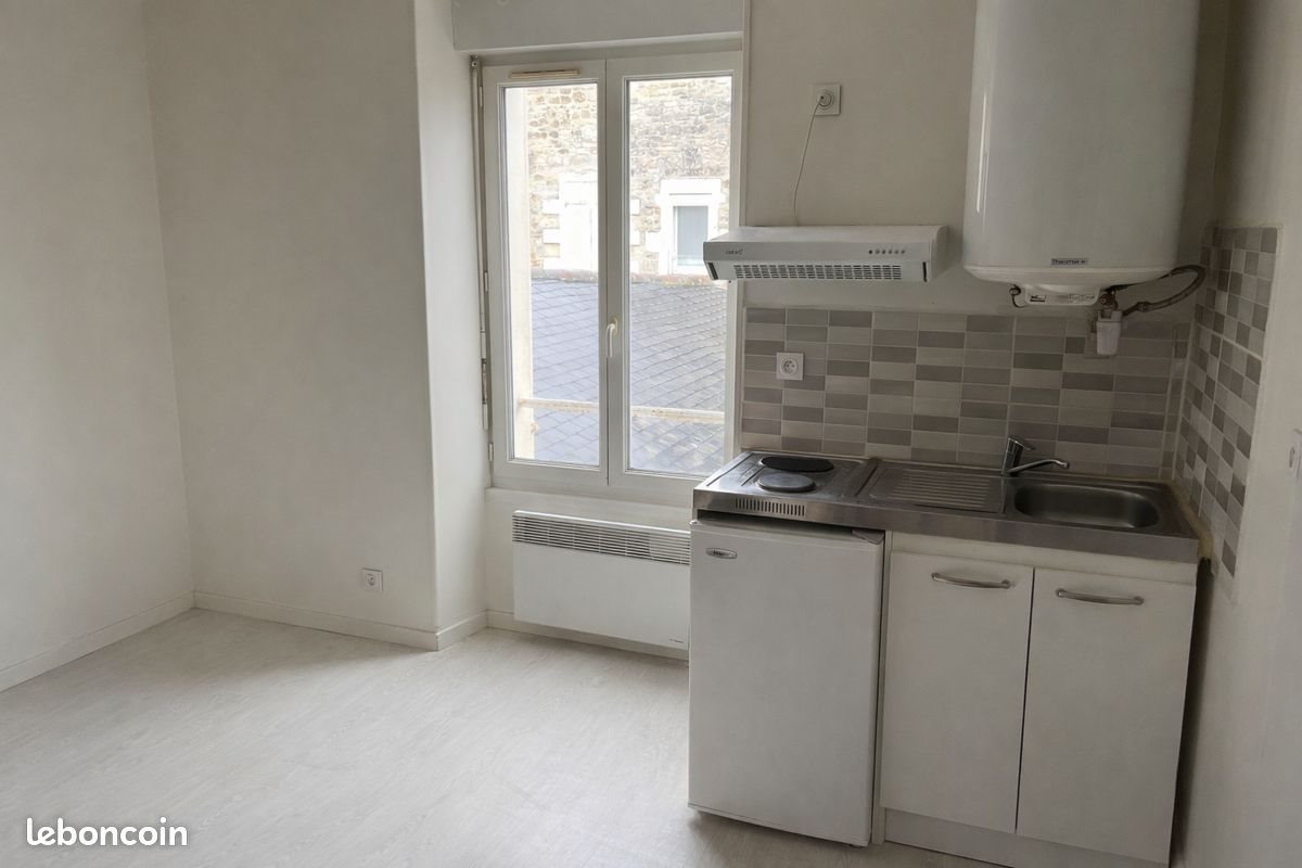 Appartement à louer, 18m², Saint-Jean-d'Angély