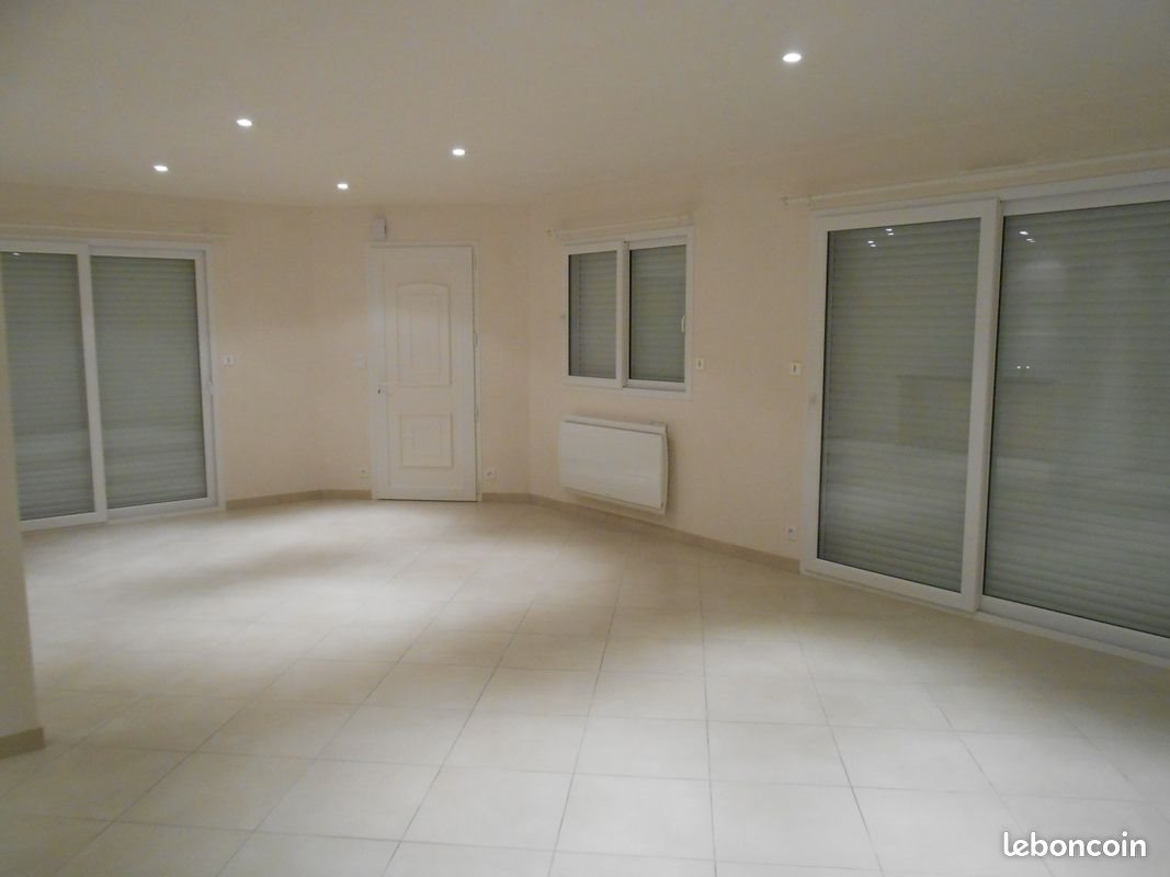 Maison à louer, 80m², Aizenay