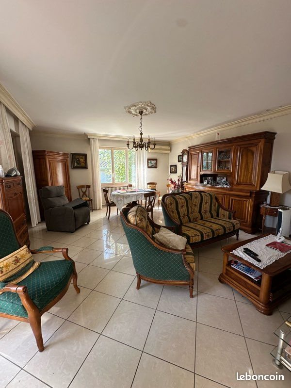 Maison à louer, 150m², Mions