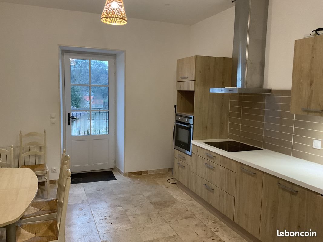 Maison à louer, 108m², Quinçay