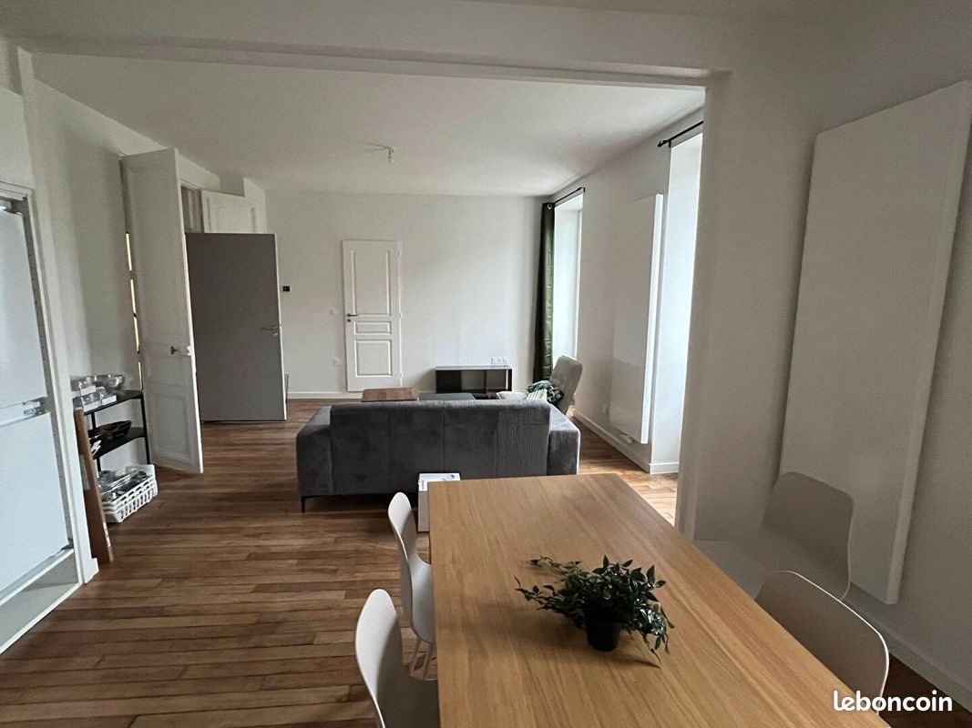 Appartement à louer, 88m², Orléans