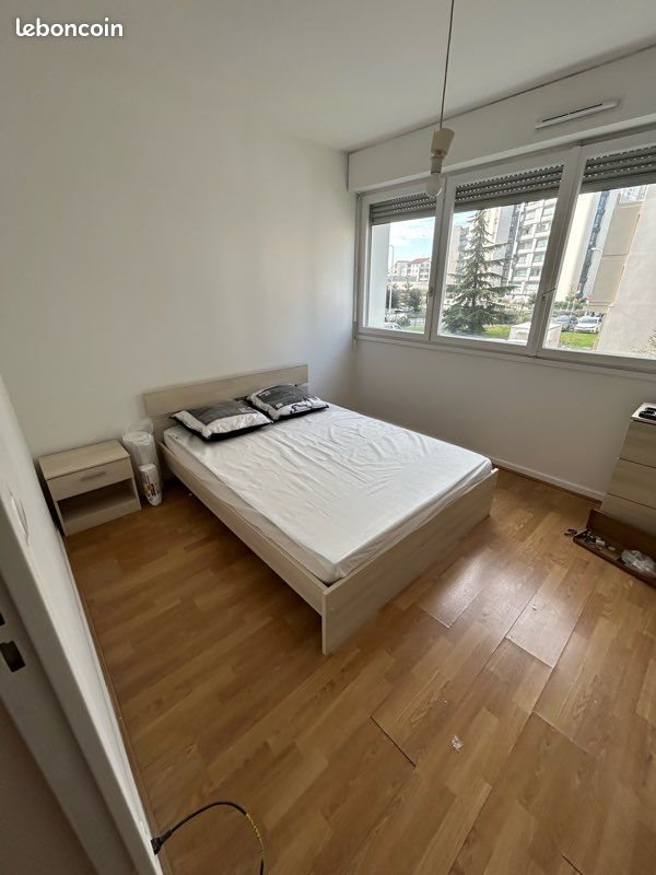 Appartement à louer, 2m², Lyon 8ème