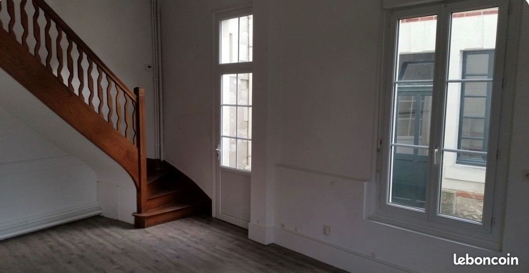 Maison à louer, 91m², Longué-Jumelles