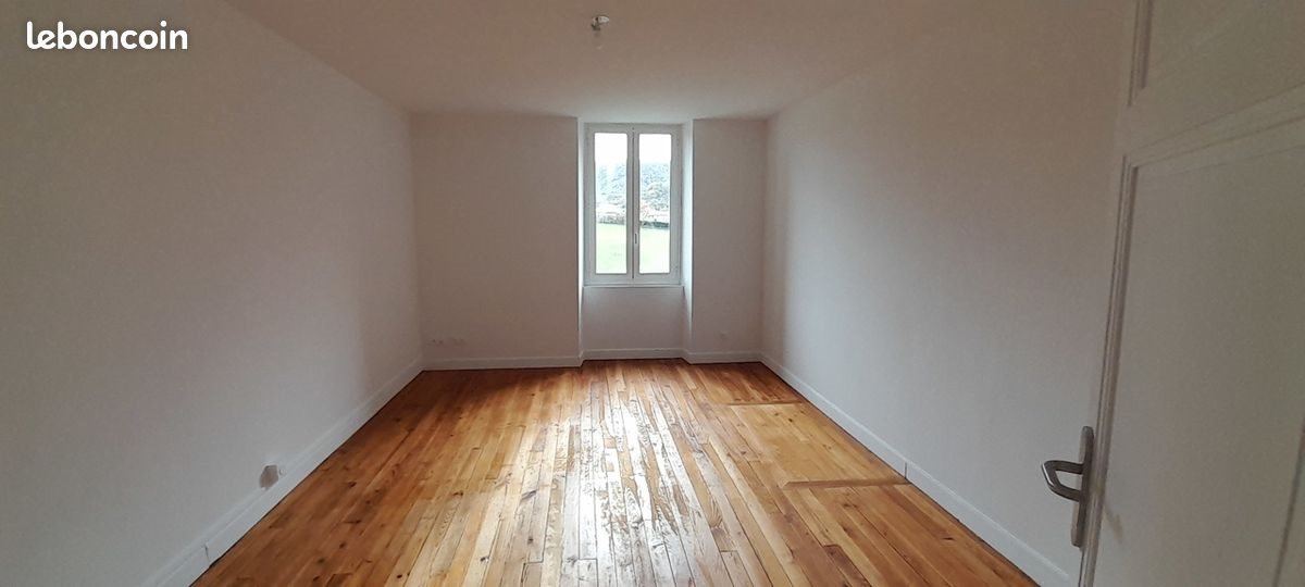 Appartement à louer, 66m², Rimont