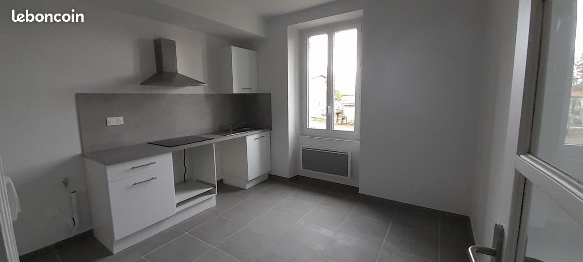 Appartement à louer, 66m², Rimont