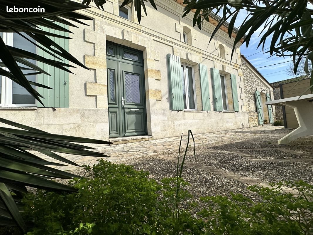 Maison à vendre, 190m², Saint-Romain-la-Virvée