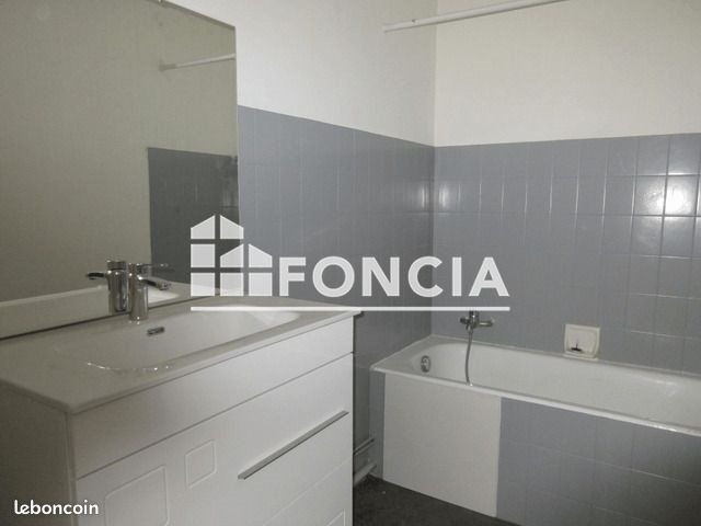 Appartement à louer, 51m², Oloron-Sainte-Marie