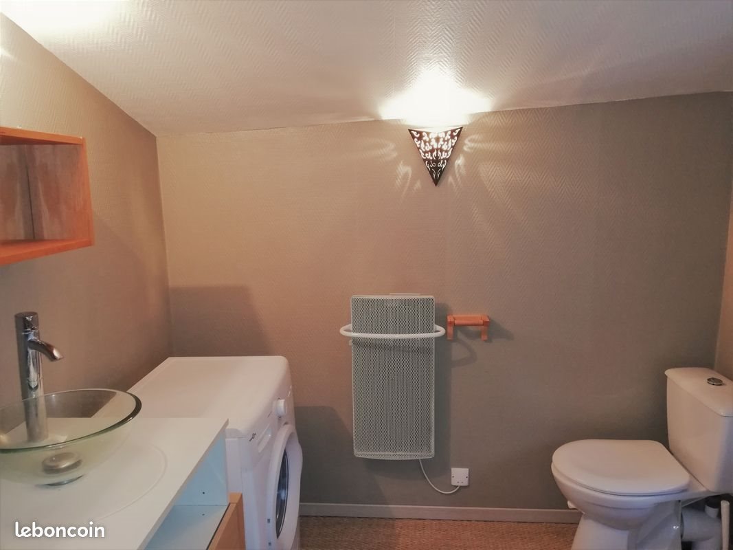 Appartement à louer, 40m², Serves-sur-Rhône