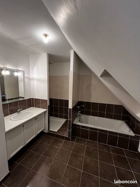 Maison à louer, 98m², Treillières