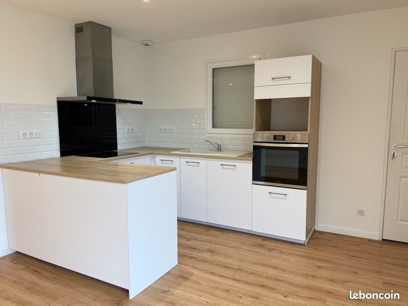 Maison à louer, 85m², Aurillac