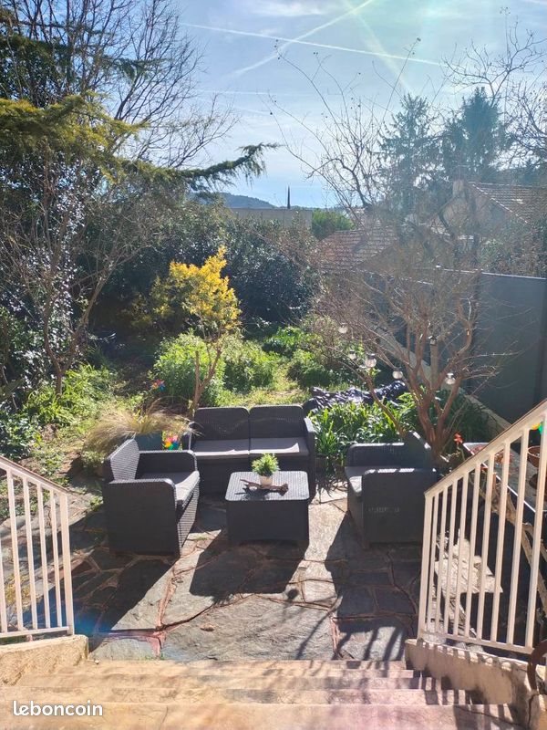 Appartement à louer, 45m², Aubagne