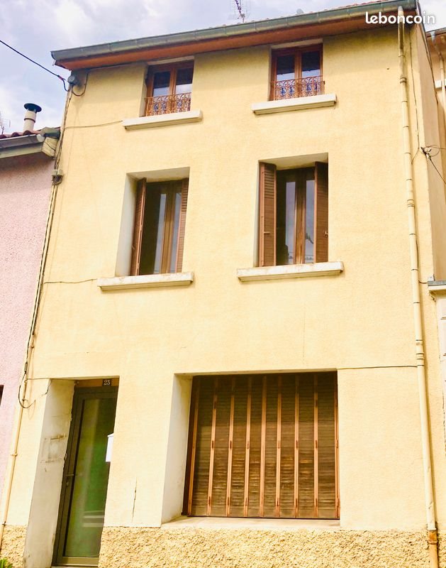 Appartement à louer, 78m², Saint-Genis-Laval