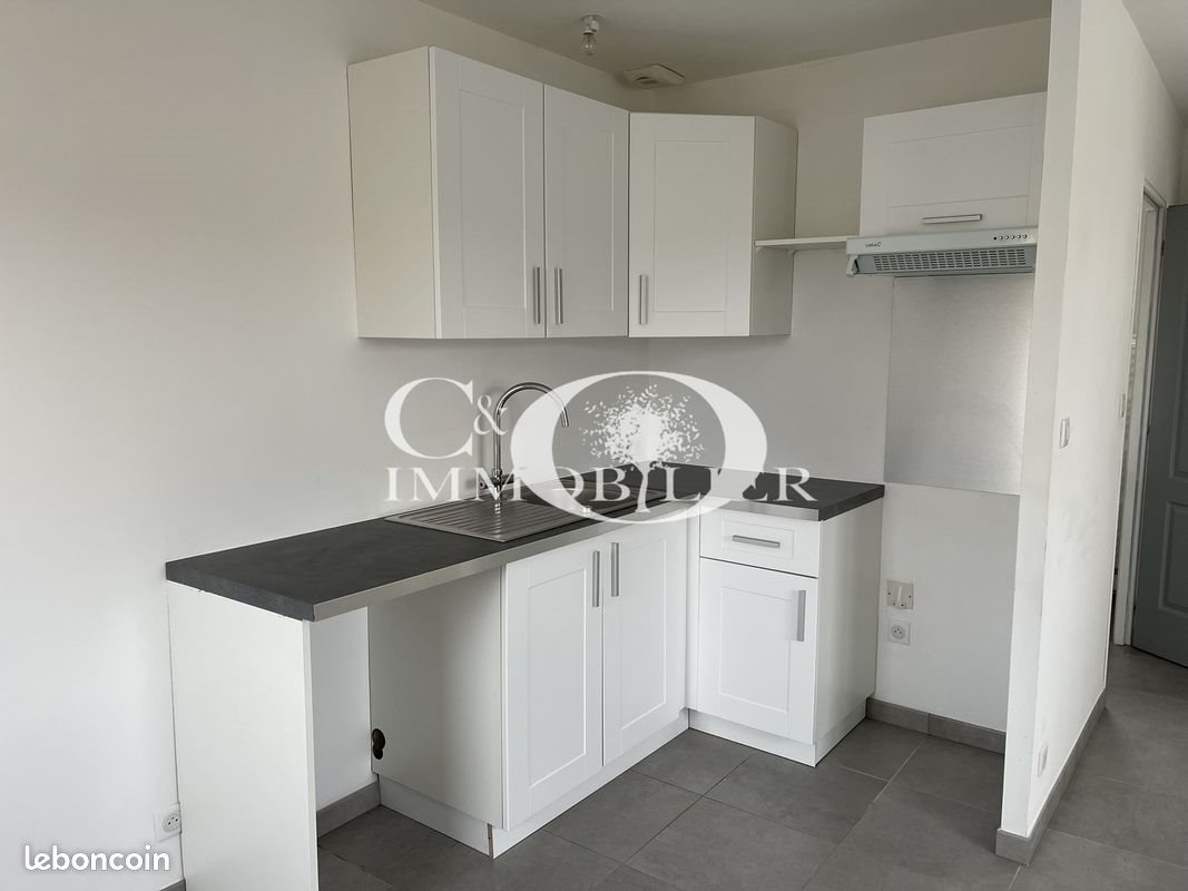 Appartement à louer, 28m², Le Bignon