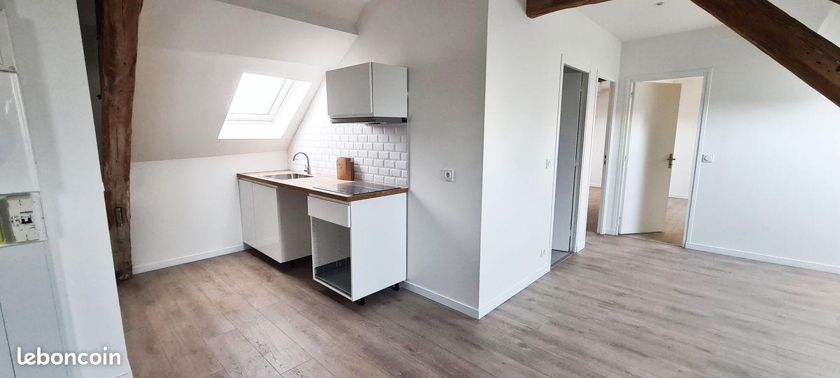 Appartement à louer, 55m², Pont-sur-Yonne