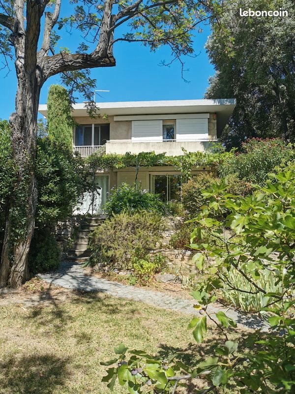 Maison à louer, 120m², Villeneuve-lès-Avignon