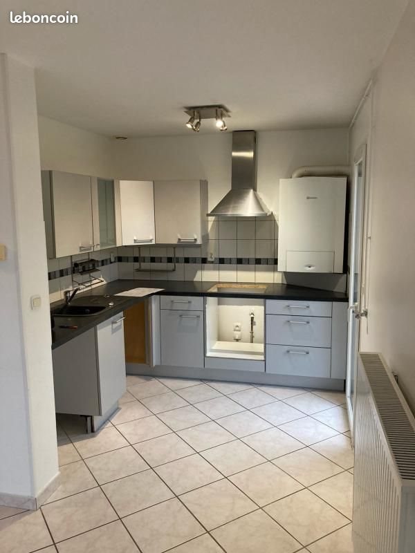 Maison à louer, 69m², Vienne