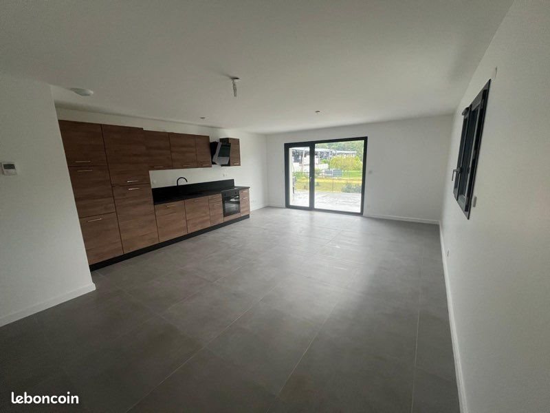 Appartement à louer, 62m², Saint-Pierre-en-Faucigny