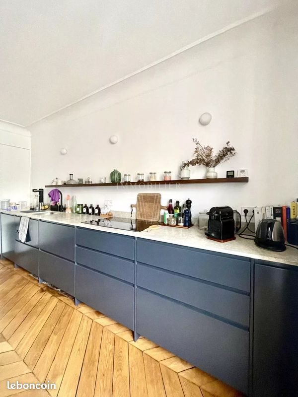 Appartement à louer, 80m², Paris 18ème