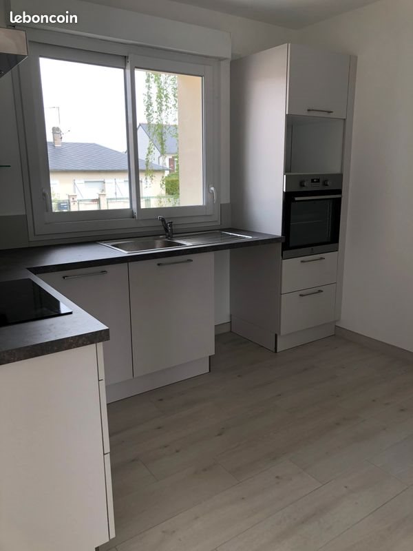 Maison à louer, 84m², Gravigny