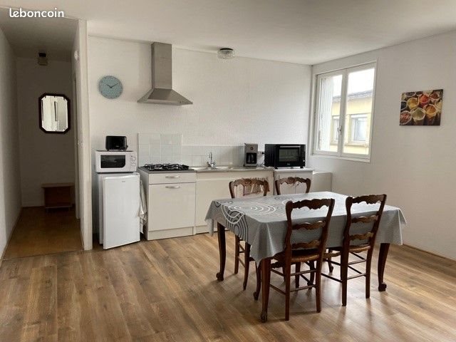 Appartement à louer, 61m², Airvault