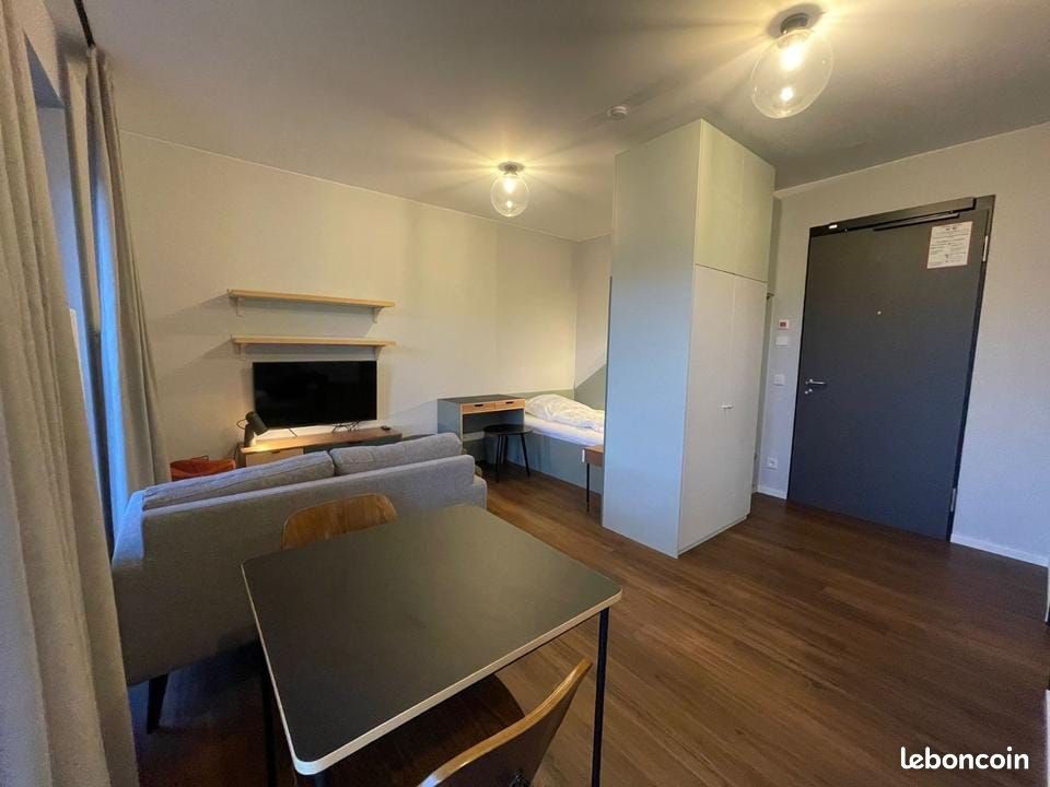 Appartement à louer, 27m², Reims