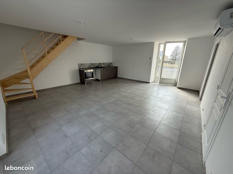 Maison à louer, 90m², Varrains