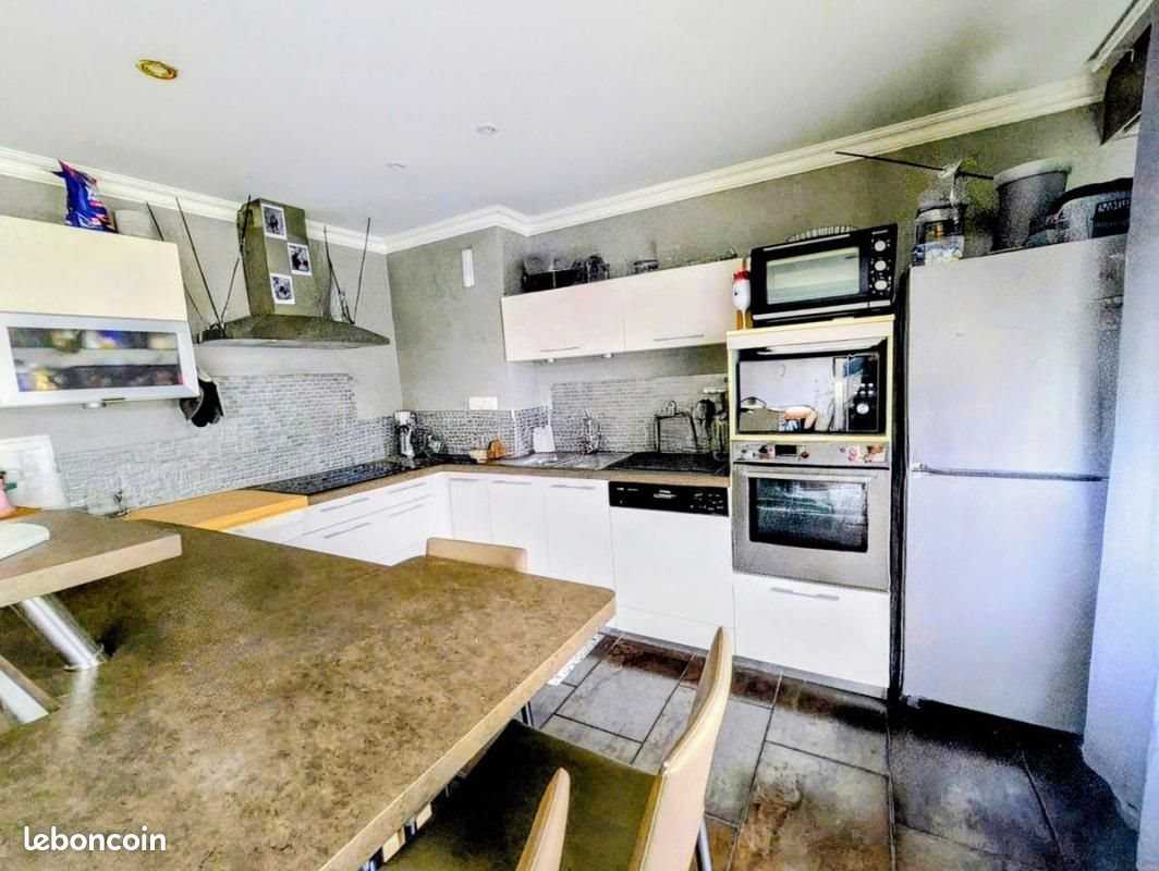 Appartement à vendre, 119m², Saint-Etienne