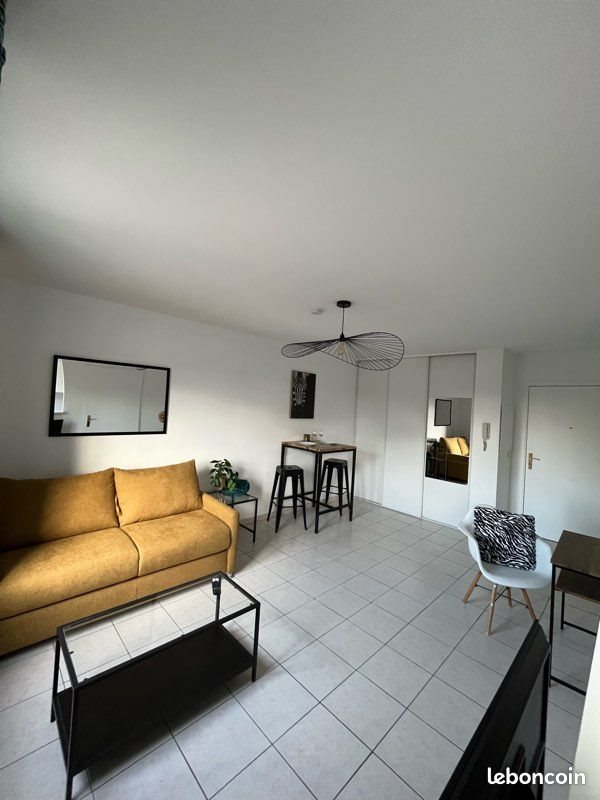 Appartement à louer, 30m², Brunoy