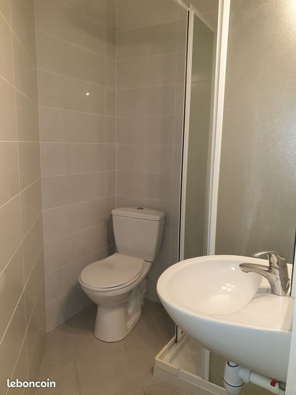 Appartement à louer, 13m², Paris 17ème