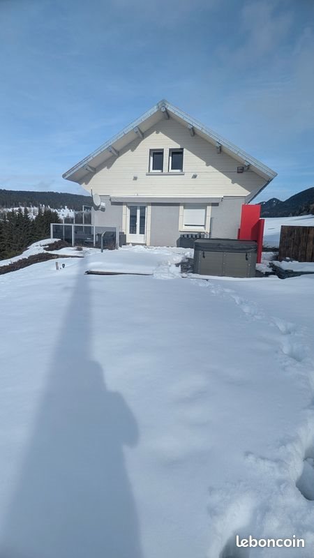 Maison à vendre, 147m², Jougne