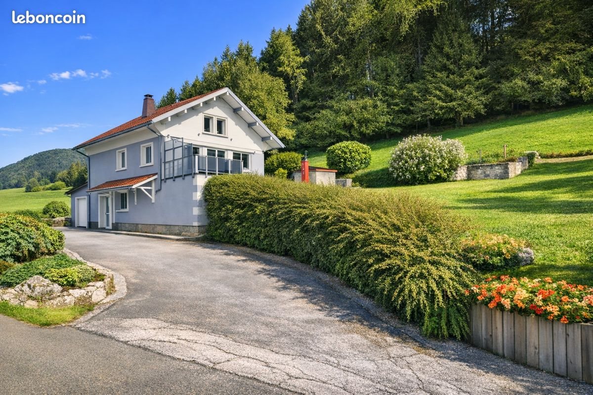 Maison à vendre, 147m², Jougne