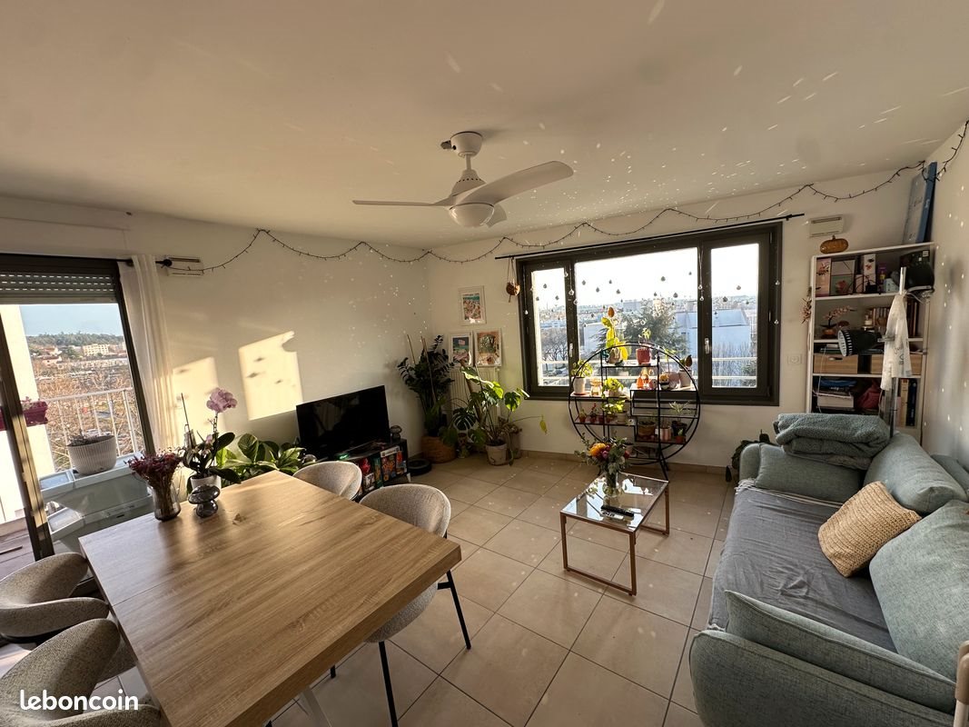 Appartement à louer, 58m², Lyon 8ème