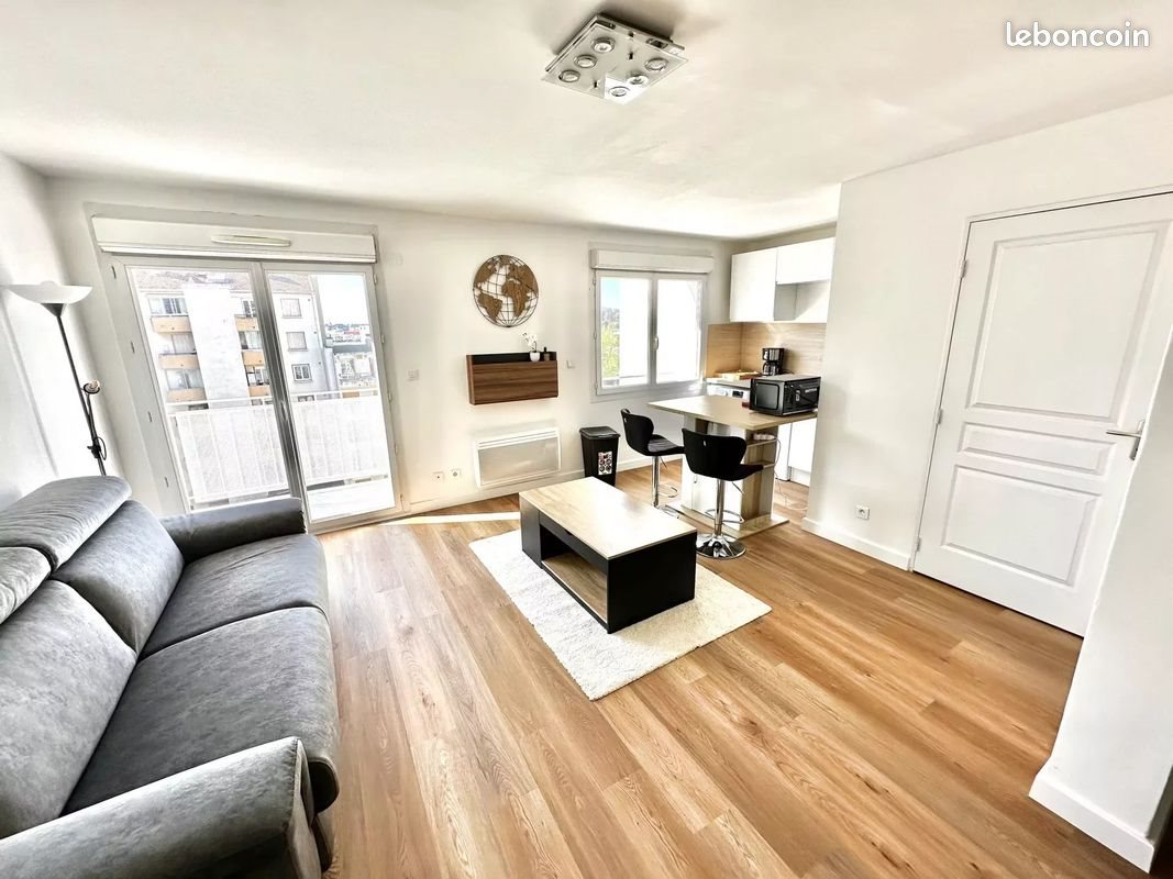 Appartement à louer, 27m², Toulon