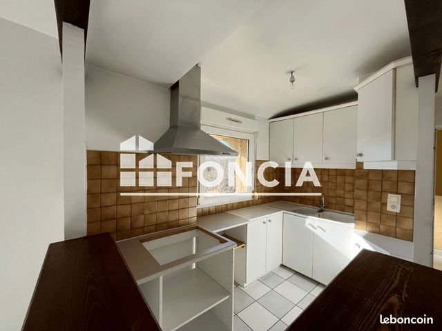 Appartement à louer, 69m², Courthézon