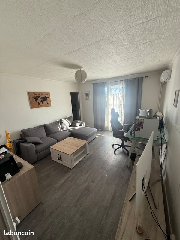 Appartement à vendre, 65m², Bourg-Saint-Andéol