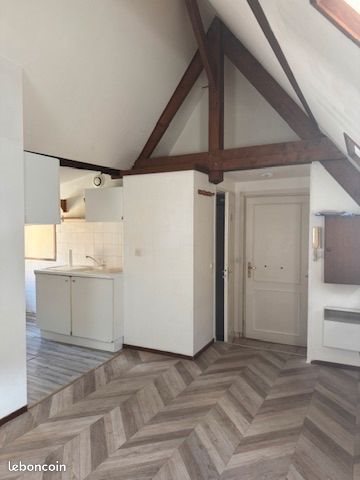 Appartement à louer, 28m², Fontenay-Trésigny