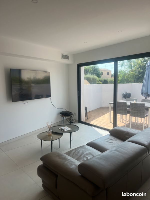 Maison à louer, 110m², Vergèze