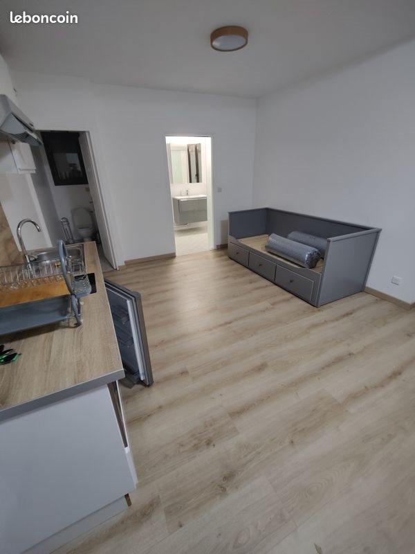 Appartement à louer, 27m², Reims