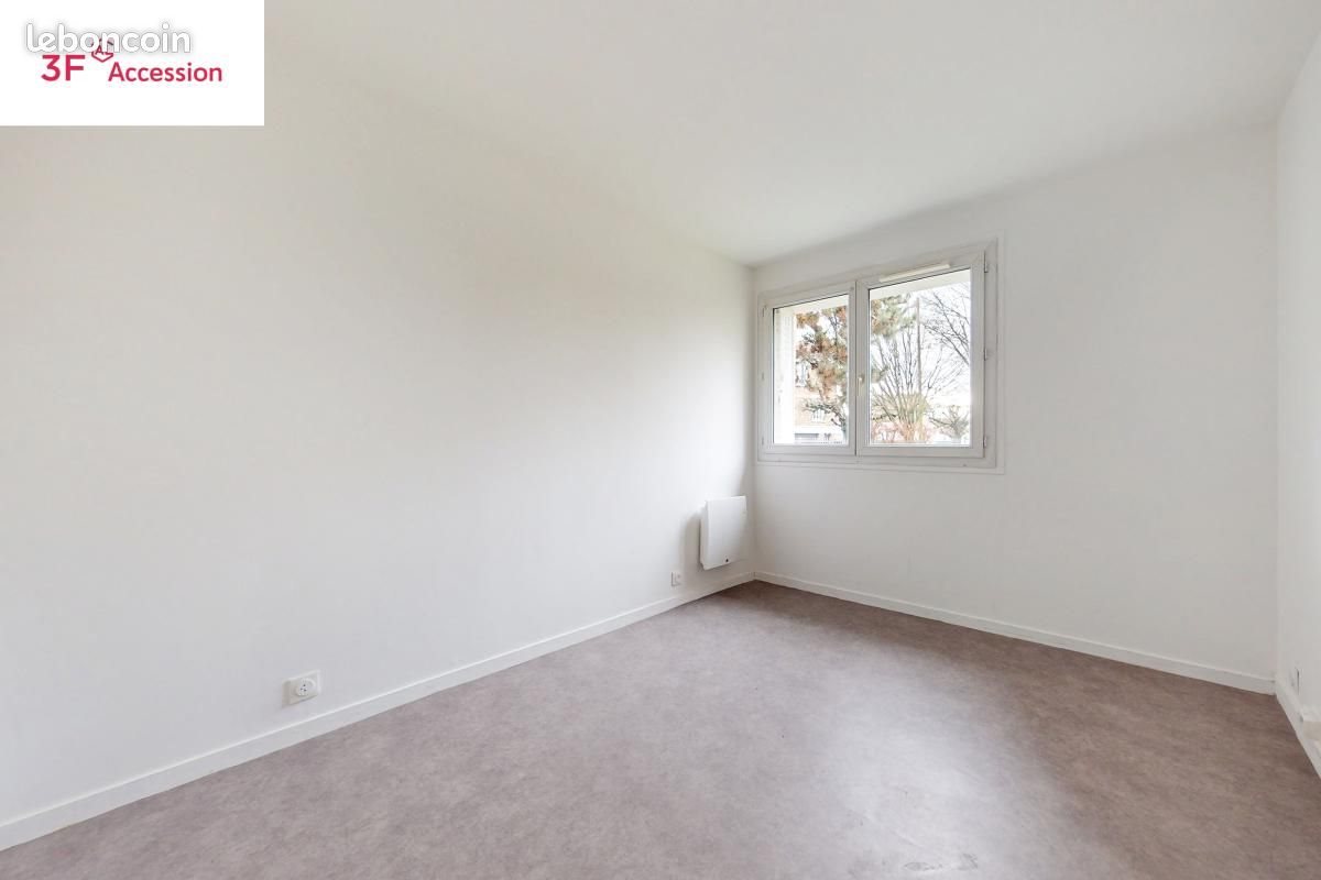 Appartement à vendre, 70m², Paray-Vieille-Poste