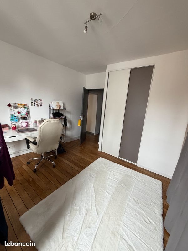 Appartement à louer, 110m², Parthenay