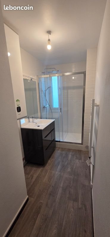 Appartement à louer, 65m², Saint-Julien-les-Villas